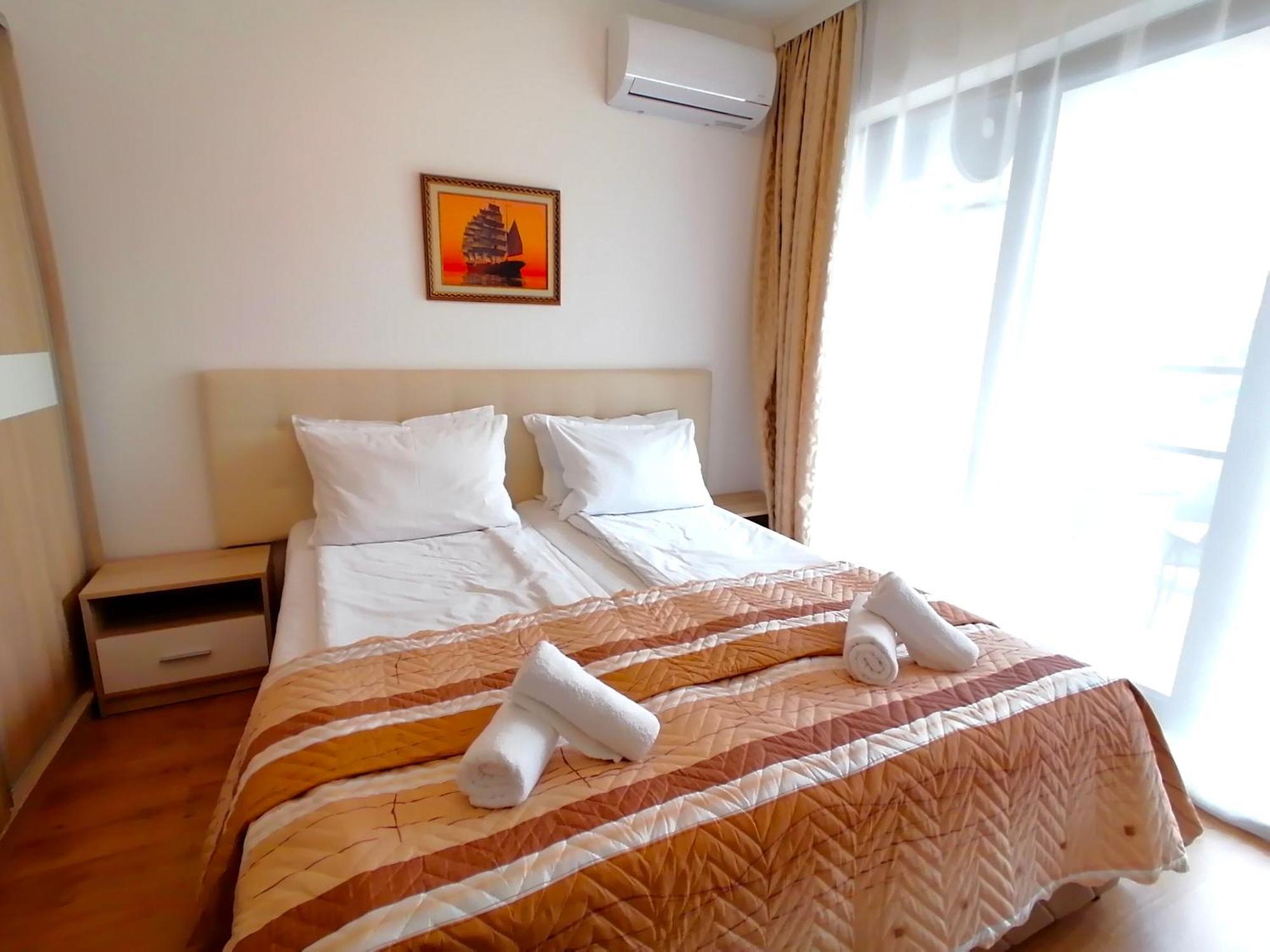 غولدن ساندز Cabacum Plaza Beach Apartments - High-Speed Wifi المظهر الخارجي الصورة